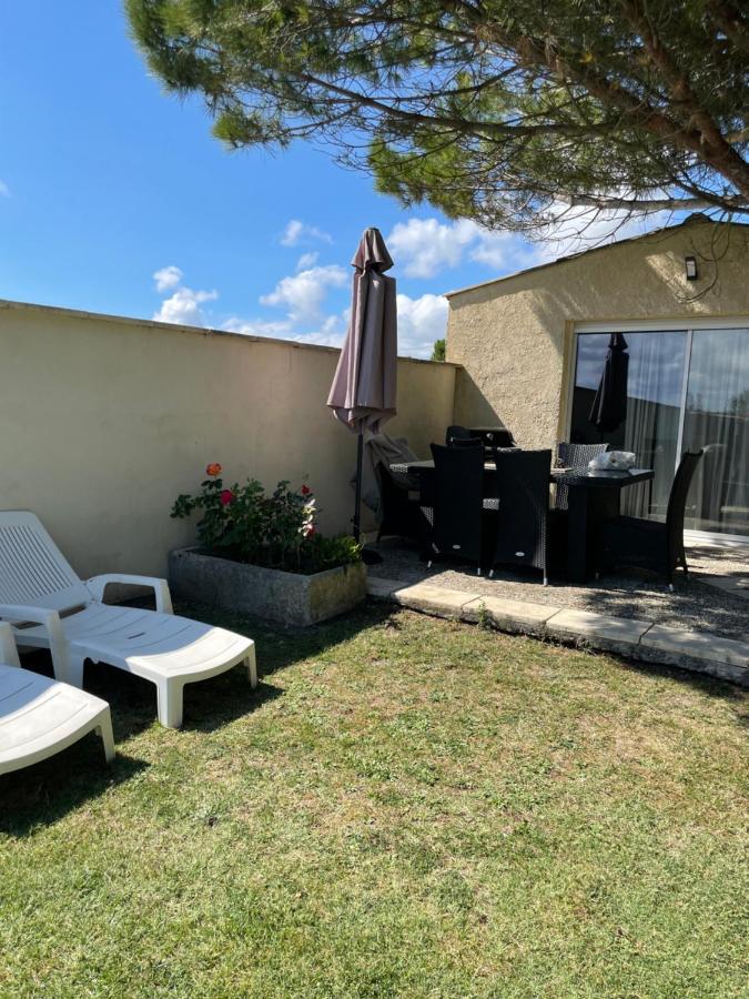 Piscine Et Jacuzzi A 2Km De La Plage De St Georges De Didonne Saint-Georges-de-Didonne ภายนอก รูปภาพ